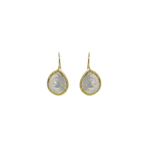 Buy You & Eye Small Tear Drop Pearl Earrings Online for Women | Free 3-Hour Delivery in Dubai | You & Eye UAE
