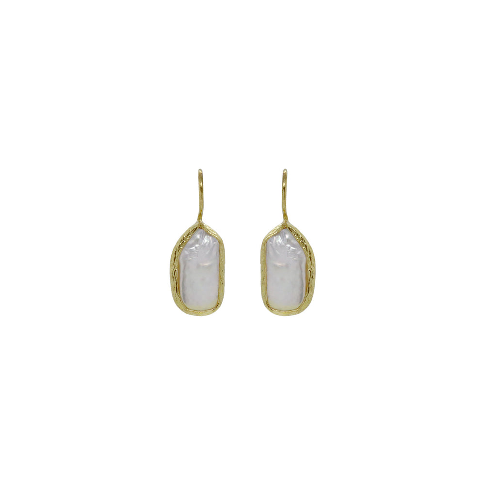 Buy You & Eye Small Long Pearl Earrings Online for Women | Free 3-Hour Delivery in Dubai | You & Eye UAE